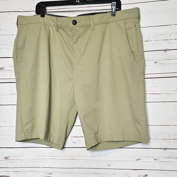 Jachs Other - Jachs New York Tan Golf Shorts